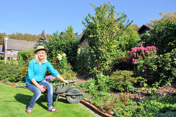 Pause bei der Gartenarbeit