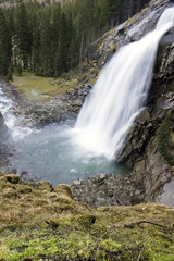 Fototapeta premium Waterfall in autumn