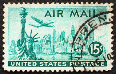 Postage stamp USA 1947 Plane over Statue of Liberty and New York