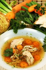 Heiße Nudelsuppe