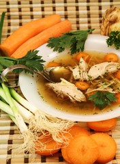 heiße Suppe im Herbst