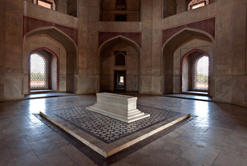 Fototapeta premium Sarcophagus. Humayun's Tomb, Delhi, India