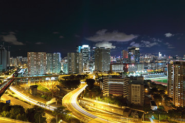 Fototapeta na wymiar Hongkong centrum miasta w nocy