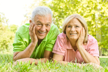 happy old people relaxed