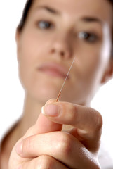 femme acupuncture