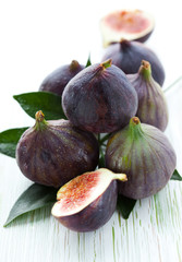 fresh figs