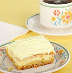 Lemon Bar Square