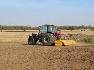 three wheeled tractor 2