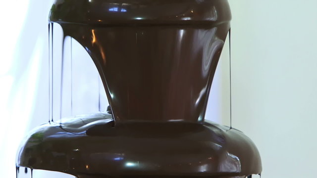 Chocolate fountain