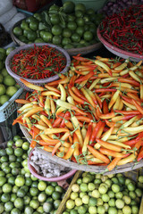 Étal de piments et limes, Sud Vietnam 