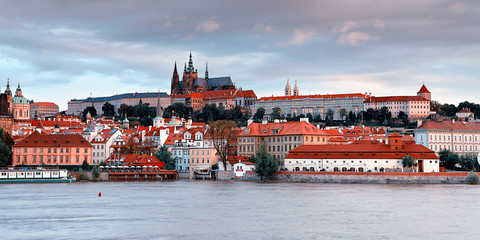 Obraz premium Panorama of old Prague