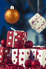 Christmas Decoration, baubles and gifts!