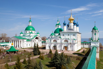 Fototapeta na wymiar Spaso-yakovlevski Monastery In Rostov
