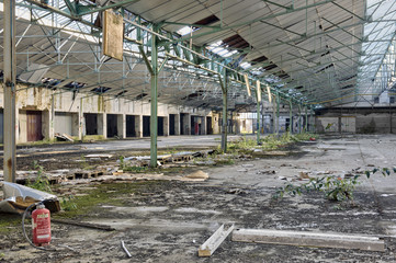 Derelict interior of dilapidated warehouse - 35837471