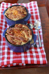 Pudding brioché aux oranges et à la pomme