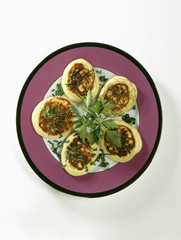 Minis blinis de pomme de terre aux herbes 