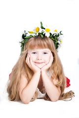 Obraz na płótnie Canvas cute little girl wearing a wreath isolated on white background