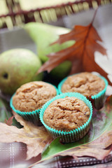 muffins with pear