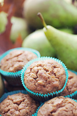 muffins with pear