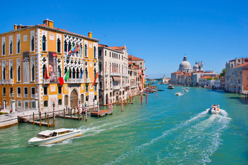 Fototapeta na wymiar Słynny Canal Grande w Wenecji, Włochy.