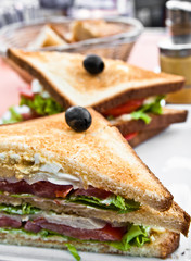 Sandwich with chicken