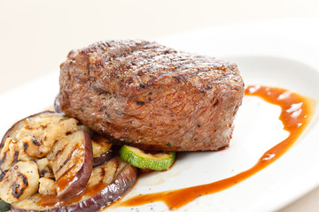 grilled steak with vegetables