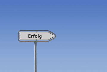 Schild Hinweisschild Wegweiser zum Erfolg