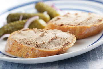 Sandwiches with pate