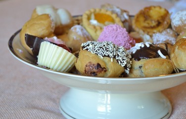 pastries bowl
