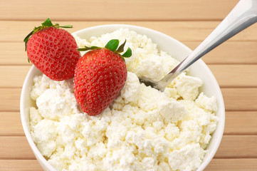 Cottage cheese with garnish