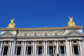 Fototapeta na wymiar Opera Garnier