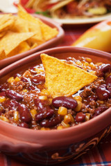 Chili con carne with tortilla chips