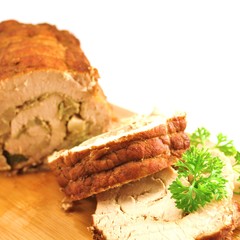 Rollbraten gefüllt