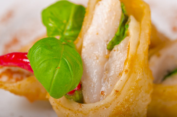 Pfannkuchen mit Hühnerbrust