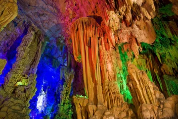 Photo sur Plexiglas Guilin la grotte de la flûte de roseau guilin guangxi