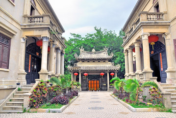 Fototapeta na wymiar China Xiamen, old Hi Heaven villa