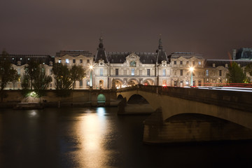 Fototapeta premium musée du Louvre
