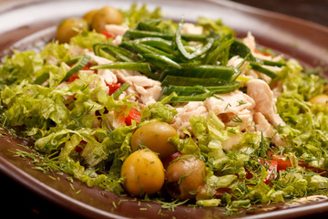 salad with chicken