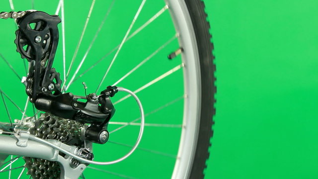 loop-able clip of part bicycle wheel with working rotating gear