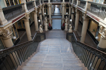 Escalera triunfal. Pasaje Pommeraye, Nantes