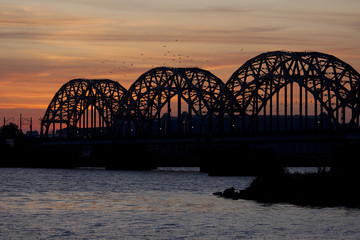 Fototapeta na wymiar bridge over the river at early morning