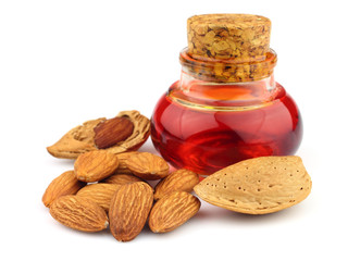Almonds oil