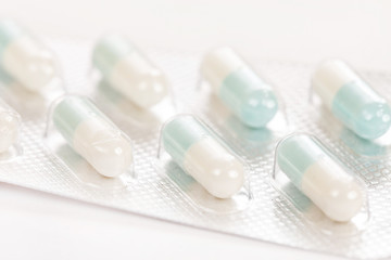 different kinds of pills