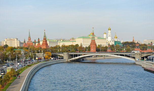 Moscow Kremlin and river Moskva in a sunny day in autumn