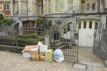 collection of rubbish in city center, brussels