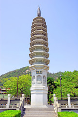 Xiamen, old Nanputuo temple tower