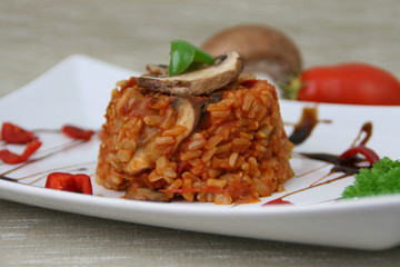 Tomaten-Paprika Risotto