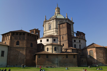 Fototapeta na wymiar San Lorenzo bazylika, Milan