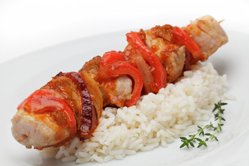Fleischspieß, Reis