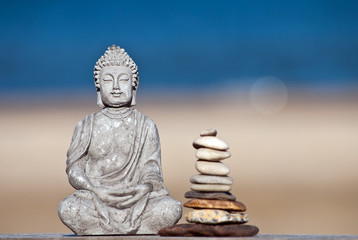 Fototapeta premium Buddha und Steinturm